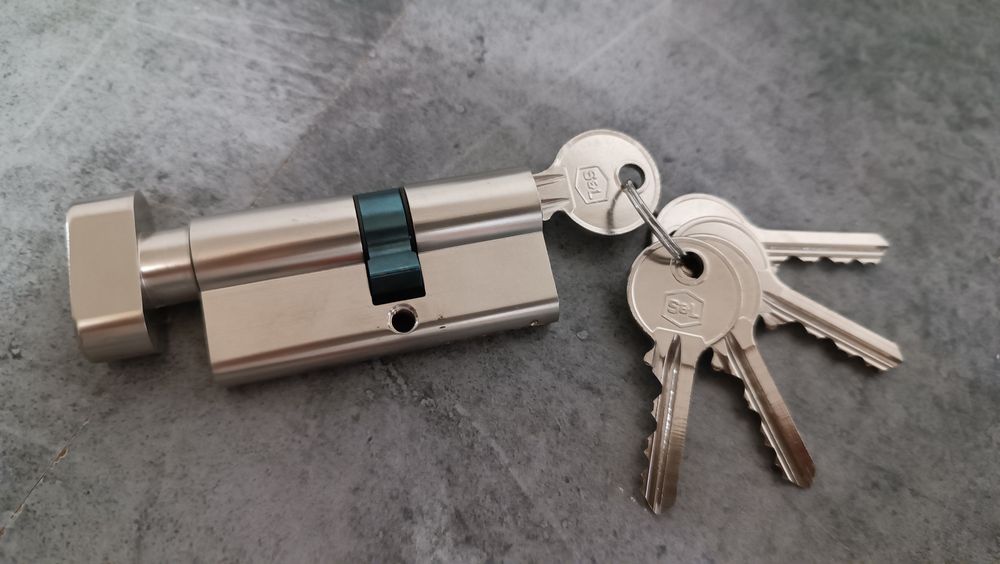 S&L G35/30 wkładka zamek z gałką 5 kluczy kolor srebrny