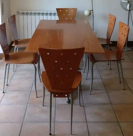 Mesa e Reunião 6 Cadeiras de Design Português Cerejeira Maciça