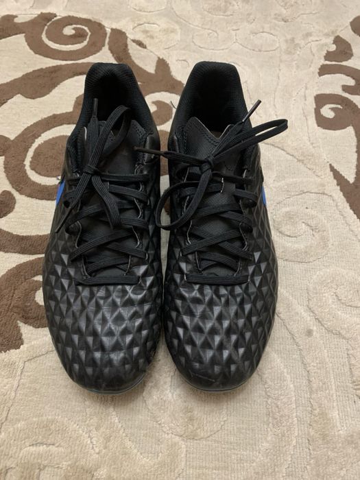 Бутсы Nike Tiempo Legend 8 Club MG