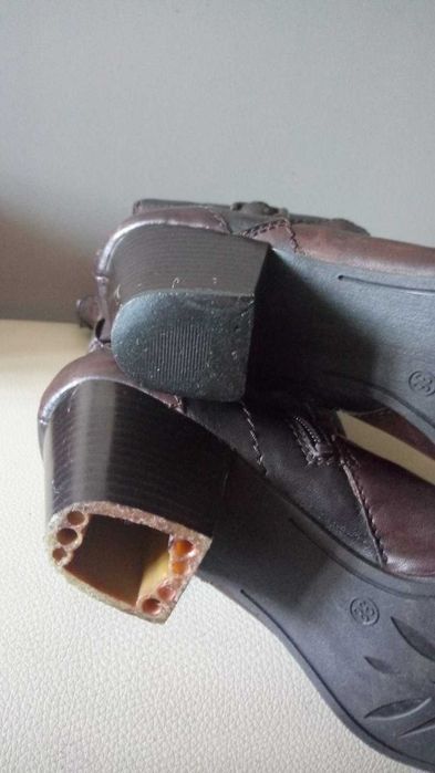 Демісезон Чоботи "Janet D", шкіряні, каблук 6см, 38