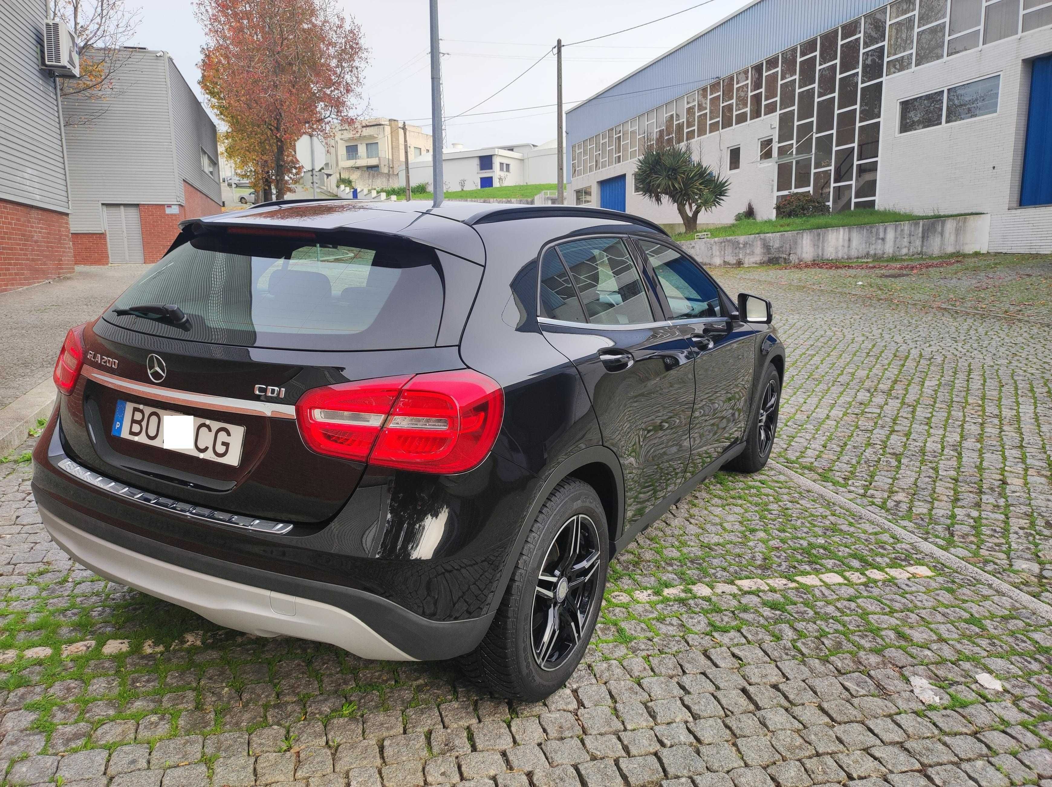 MERCEDES Gla 200 Cdi
