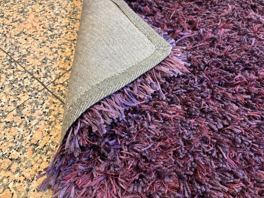 Taoete fucsia para quarto