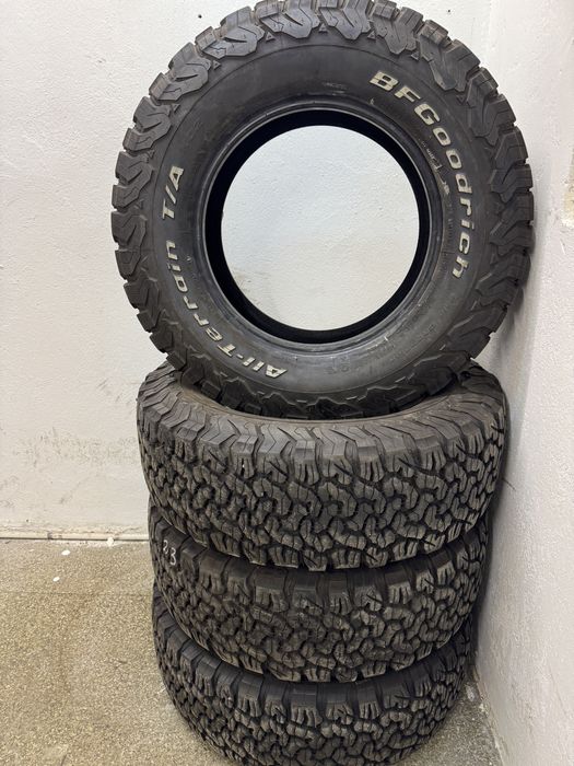 Komplet 265/70R17 BFGOODRICH All-Terrain T/A KO2 Okazja !