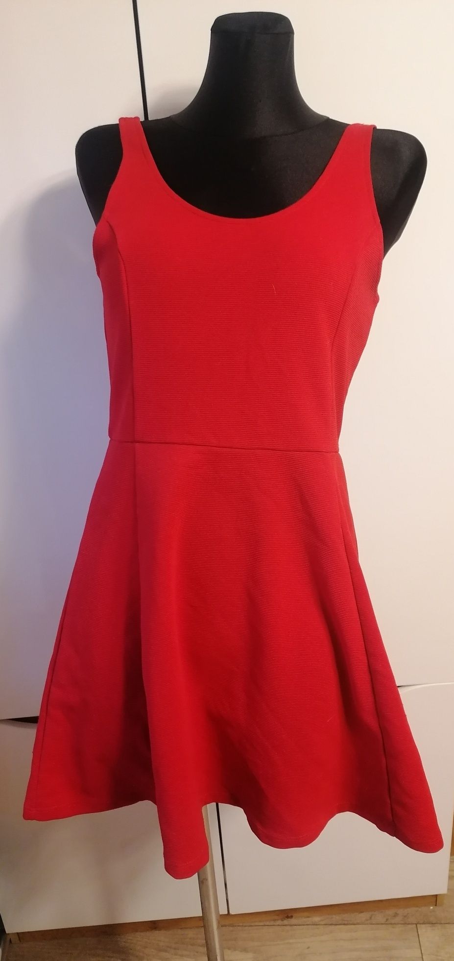 Czerwona Sukienka
