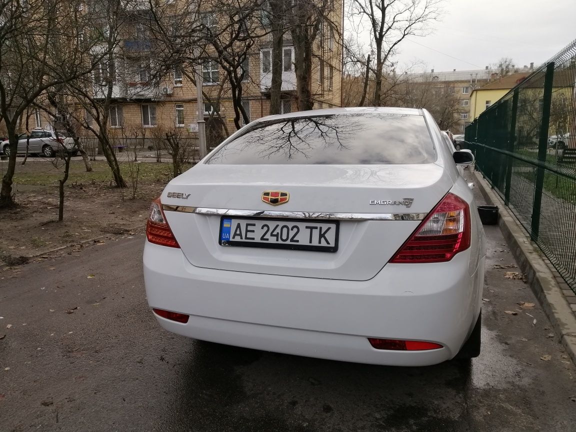 Geely Emgrand 2013 пробег 74тОБМЕН