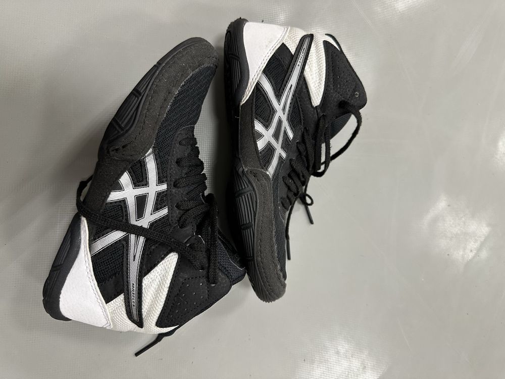 Борцовки asics matflex р. 32,5