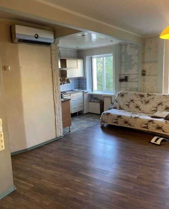 Здам 2к квартиру на вул. Макарова 1а