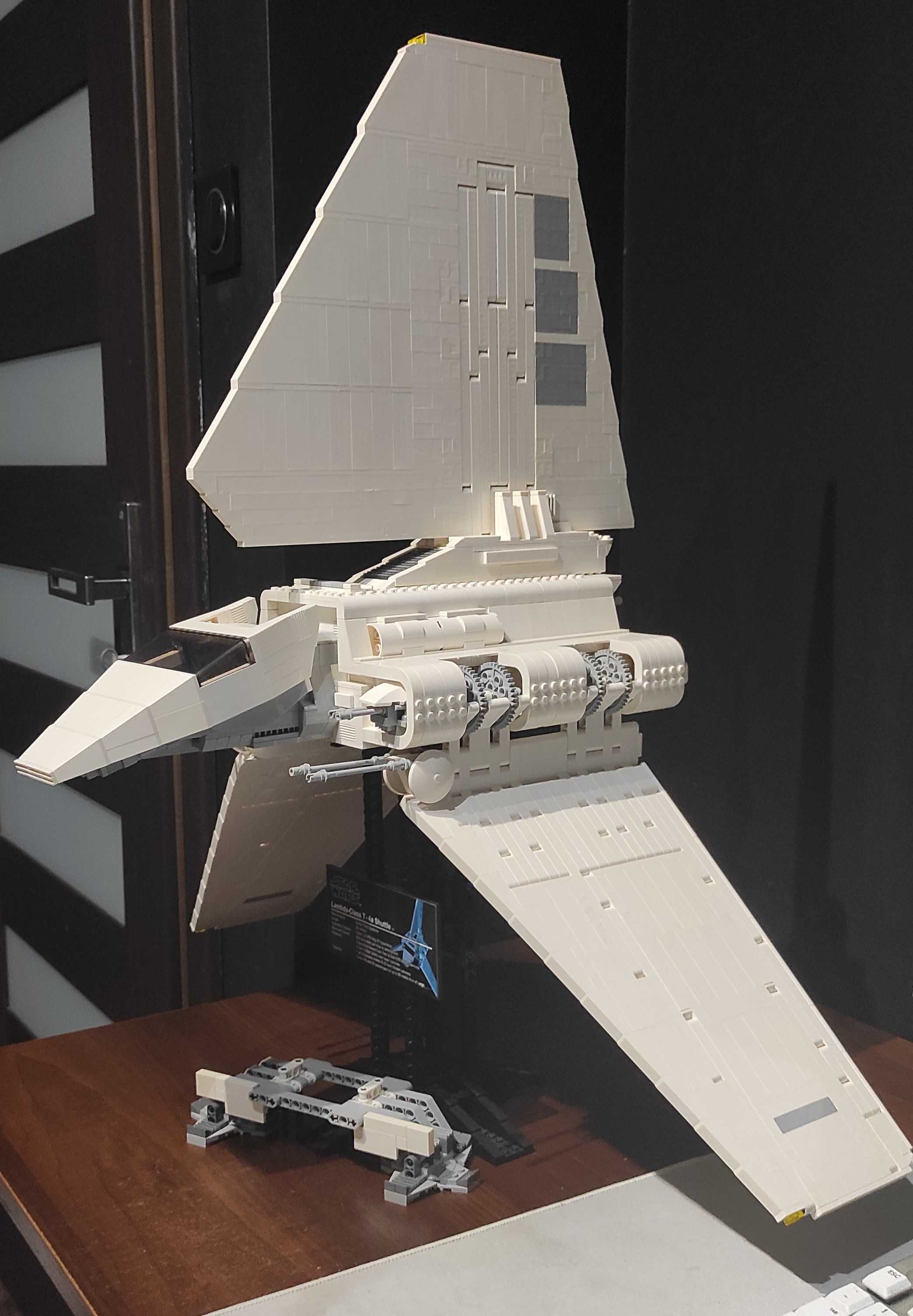 LEGO STAR WARS 10212 UCS Imperial Shuttle