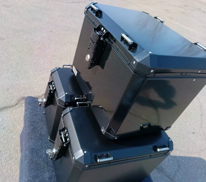 Комплект експедиційних кофрів ATEVS – Надійні, з м’якою внутрішньою об