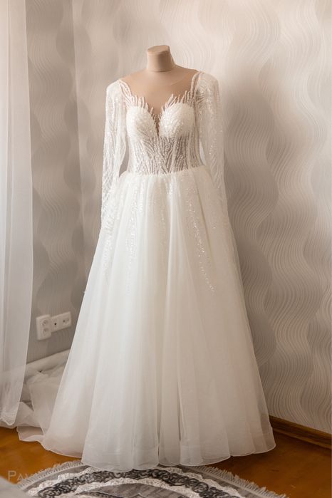 Весільна сукня. Стан ідеальний