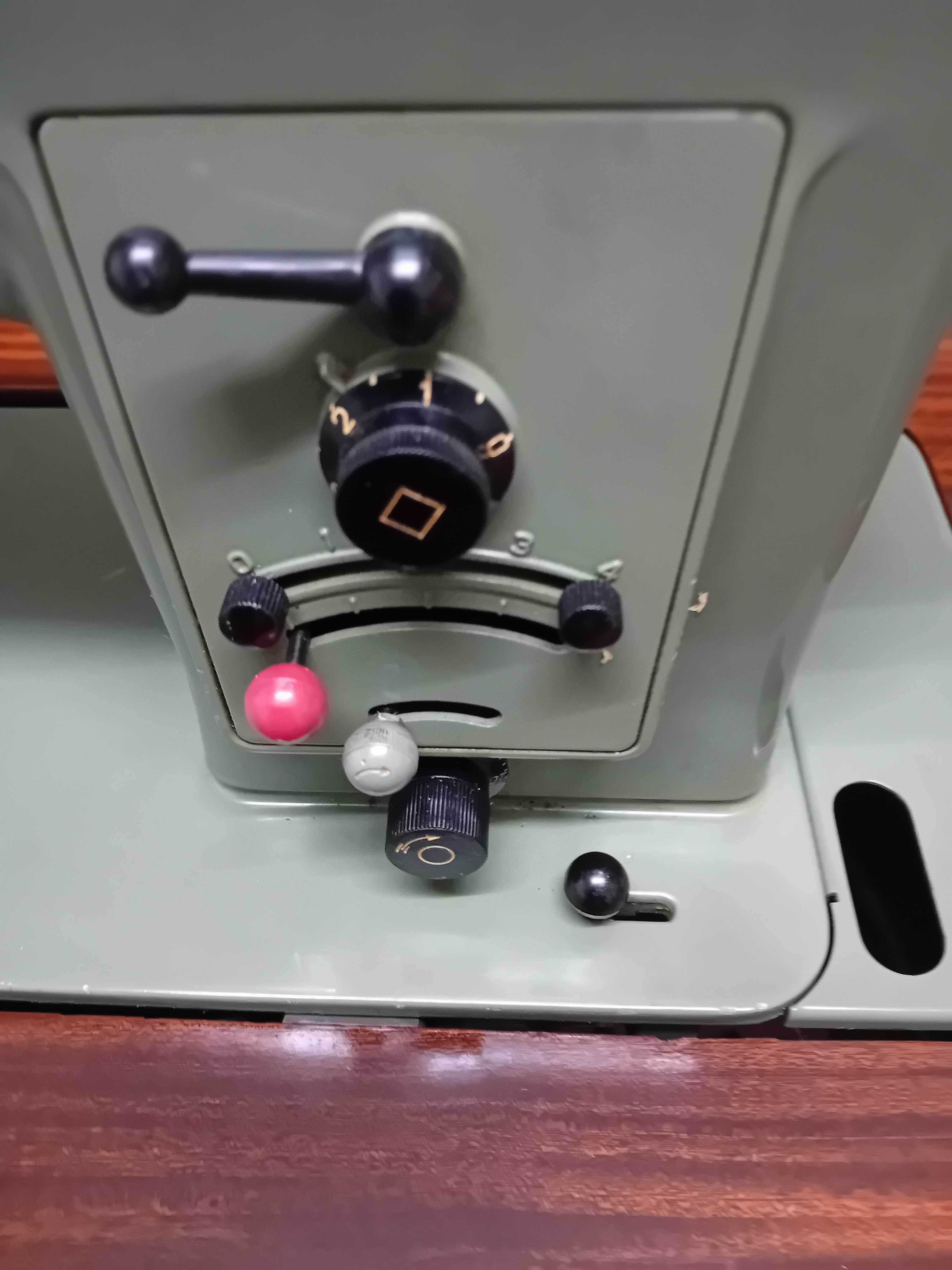 Máquina de costura Borletti
