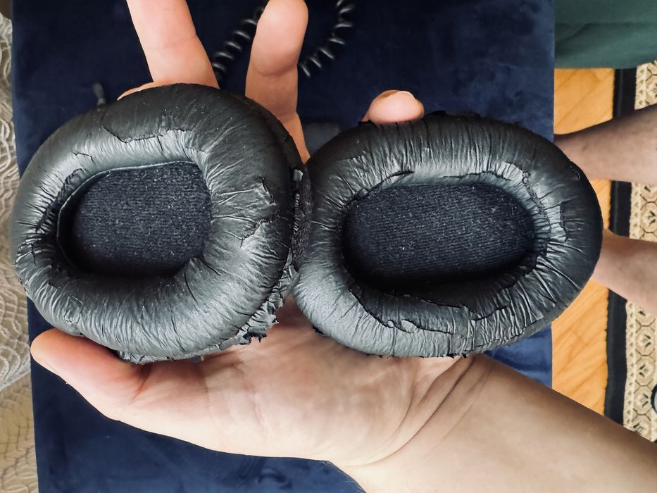 Sony MDR-7506 — професійні студійні навушники