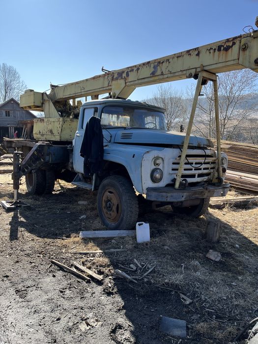 Кран на базі зіл 130