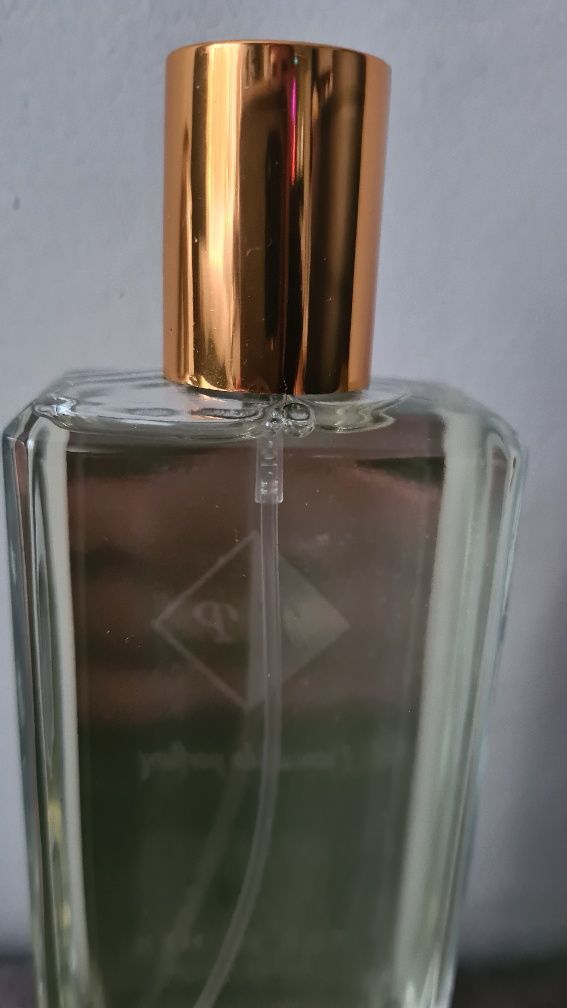 Woda perfumowana