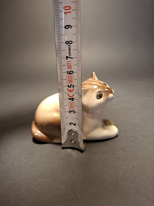 Figurka Porcelanowa maly kot  ŁOMONOSOW USSR ZSRR LATA 60