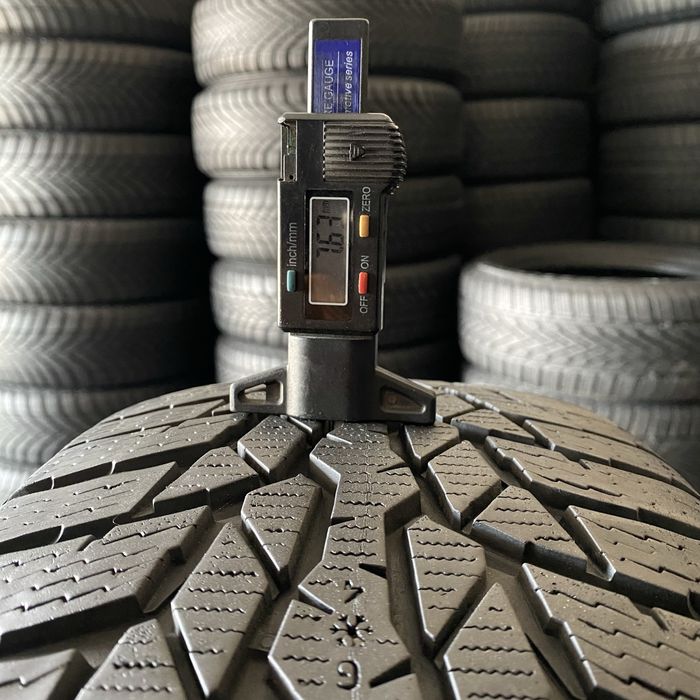 Шини 215/60/16 - 4шт Nokian WR D4 зима