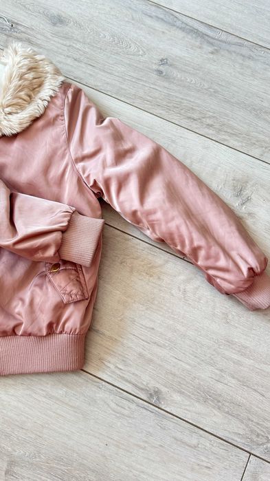 Куртка демі H&M ріст 116 см б-у гарний стан