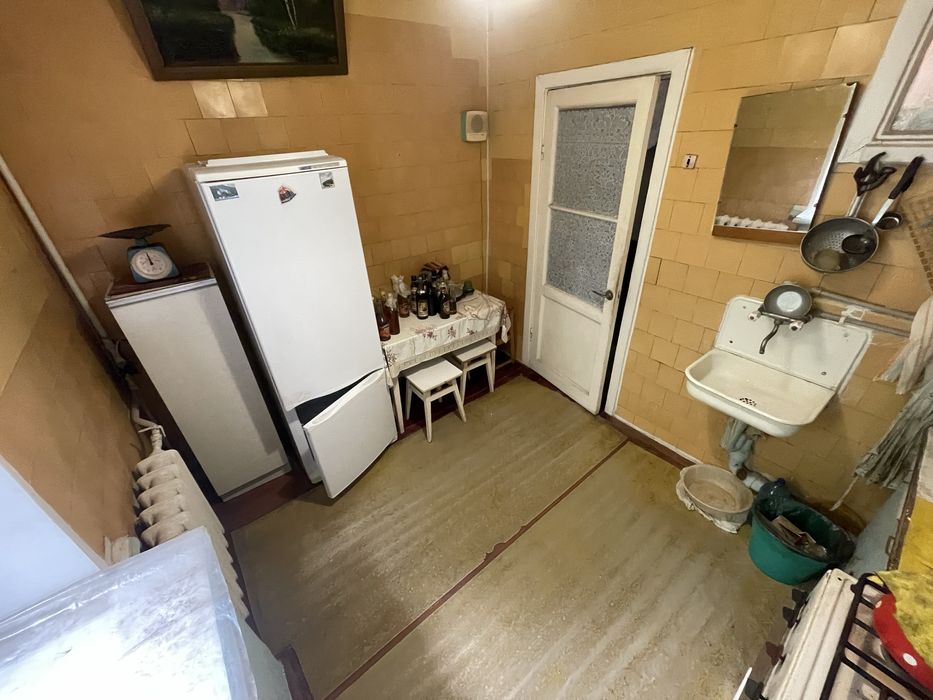 Продам 2-х ком квартиру в самом центре ЮГОКа