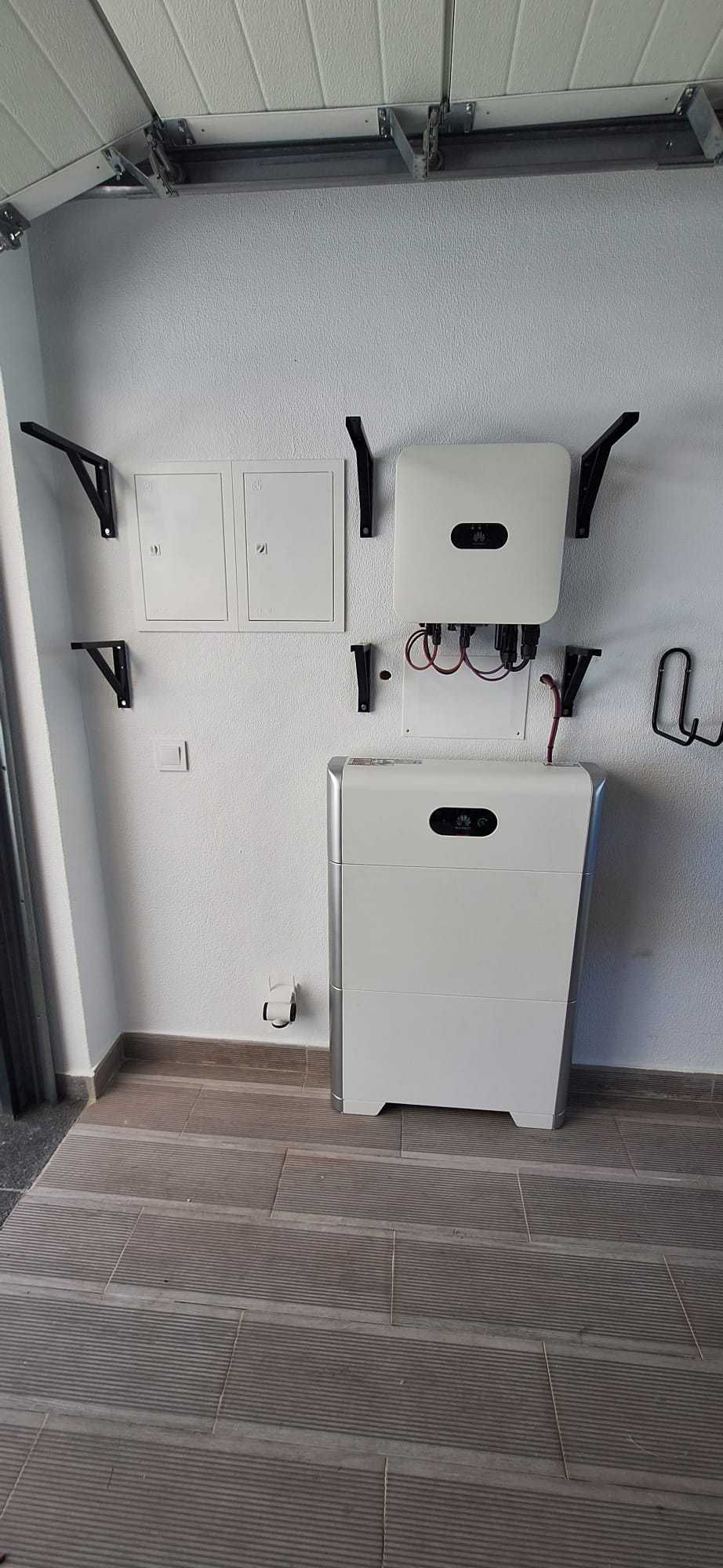 Bateria Huawei LUNA2000-10-E0 10kWh com módulo de controlo (BMS)