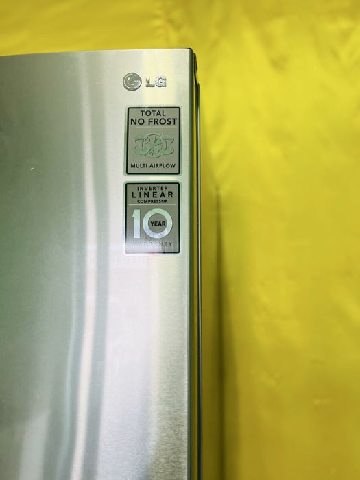 Двухкамерный холодильник LG GW-F499BNKZ, Inverter NoFrost