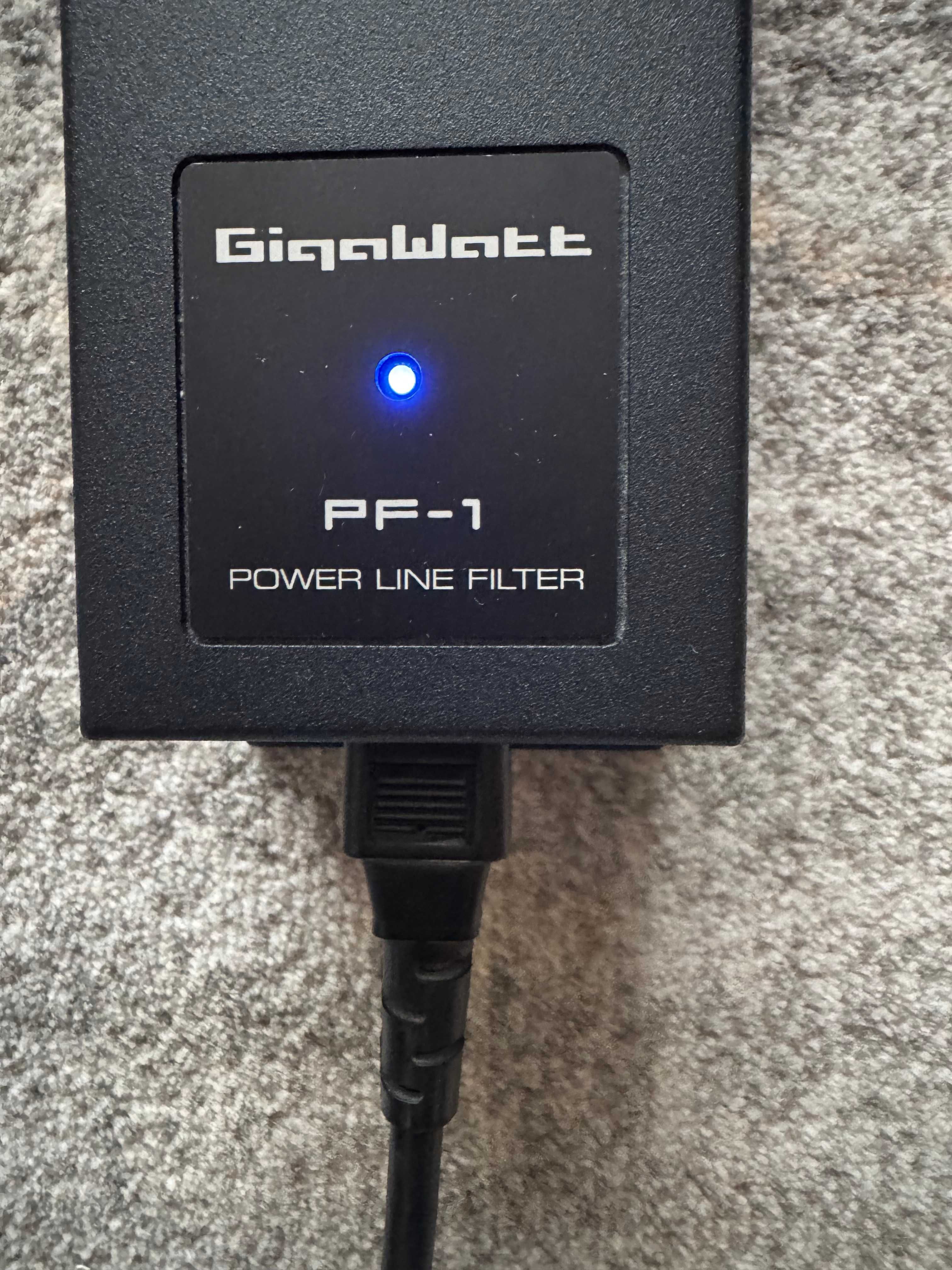 Gigawatt PF-1  Listwa zasilająca