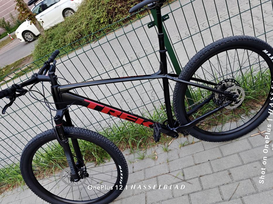 rower TREK X-CALIBER 9 TREK BLACK SATIN jak nowy (rama: XXL (23")