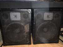 Colunas de som Dynacord FE200 + Norton 600