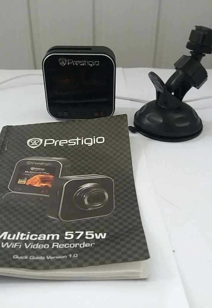 Видеорегистратор Prestigio MultiCam 575w
