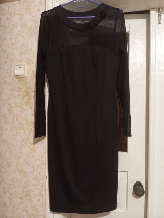 Продам сукні різні розміри