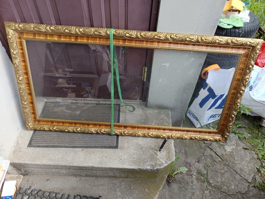 Stara vintage duża Złota ornamentowana rama z szkłem na obraz