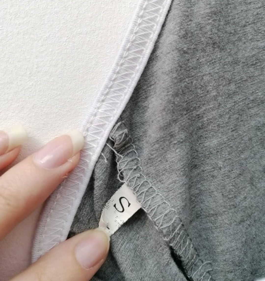 Top Cinzento Curto