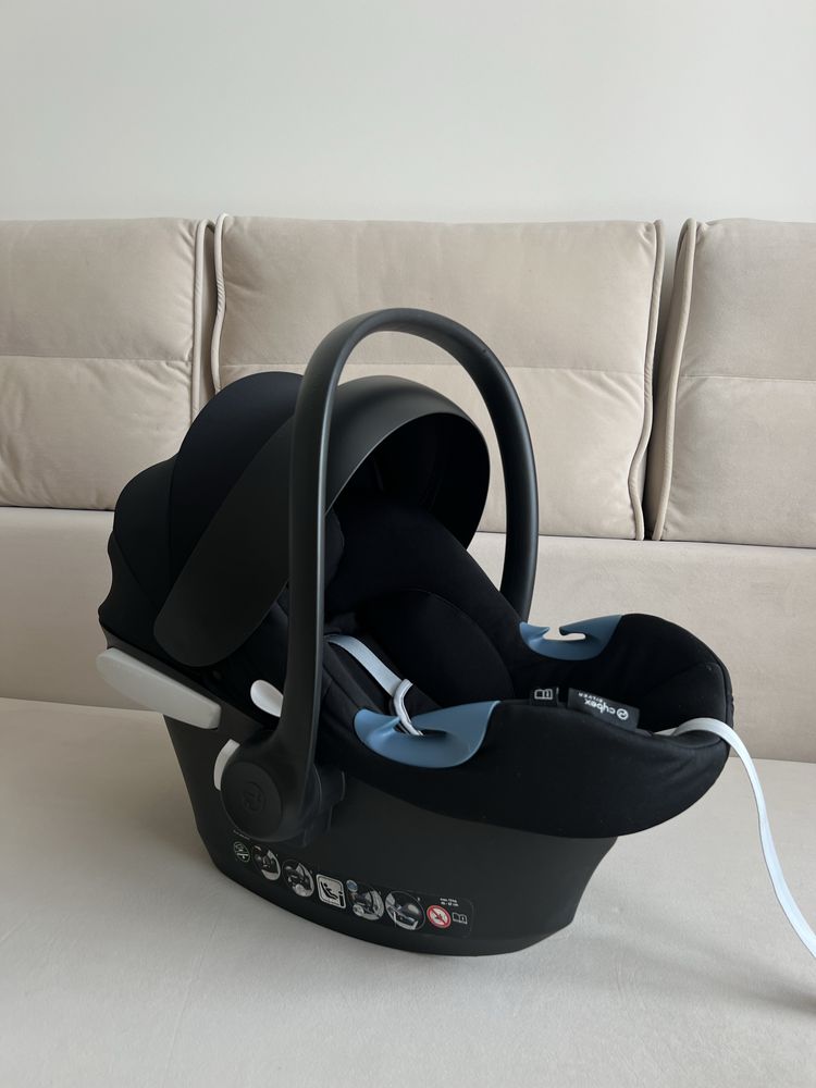 Автокрісло Cybex Atom B-Size