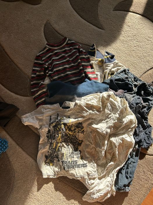 Одяг на хлопчика від 3-8