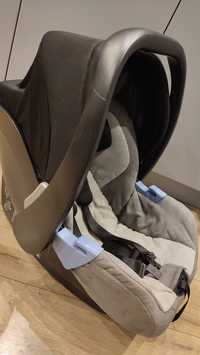 Fotelik plus baza Recaro privia
Sprzedam fotelik Recaro Privia 0-13kg