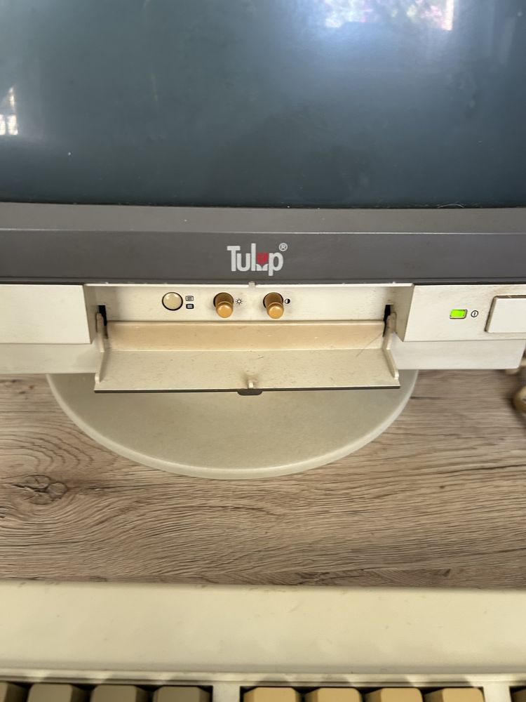 Komputer Tulip pc compact 2