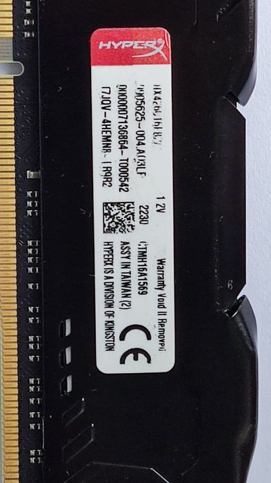 Плашка ОЗУ DDR4 HyperX на 8ГБ