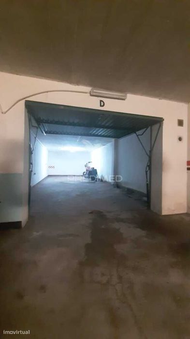 Oportunidade Imperdível no coração de Setúbal! »» Garagem ampla com...