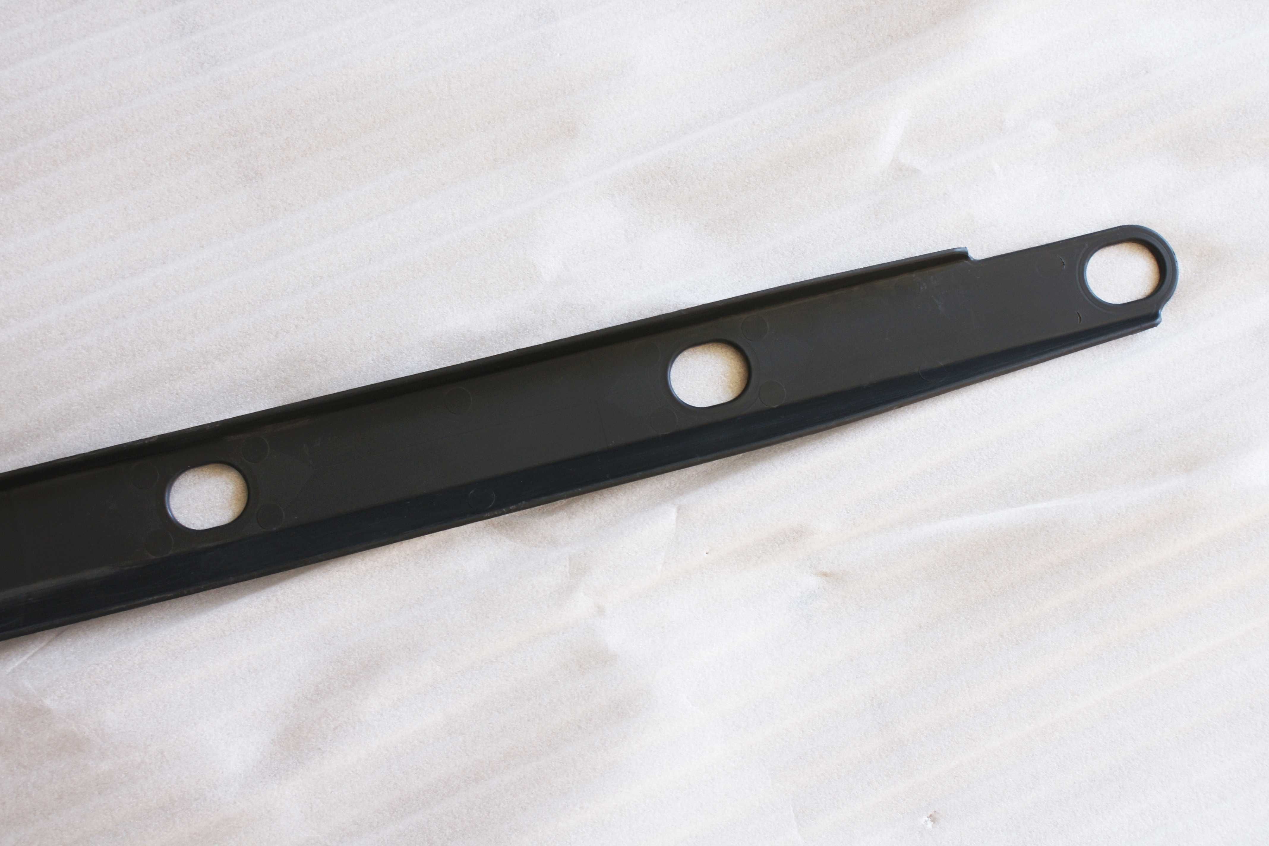 Listwa osłona progu progowa lewa OE TOYOTA YARIS II 08/2005-05/2011