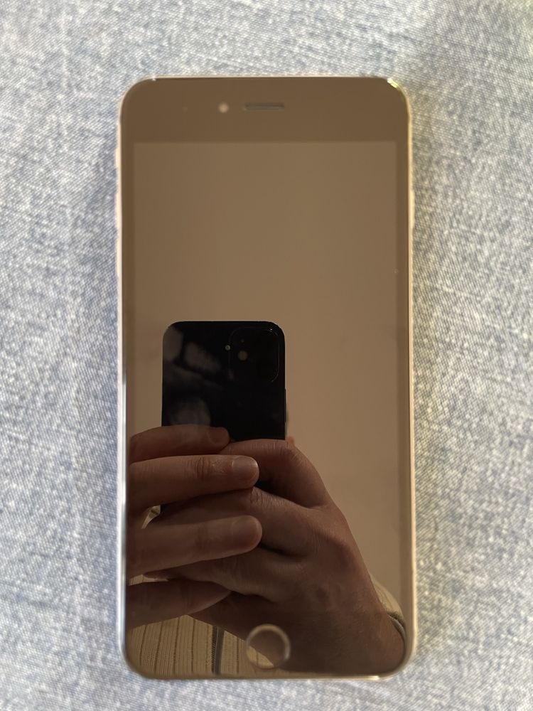 iPhone 6 Plus, modelo A1524, ecrã não acende