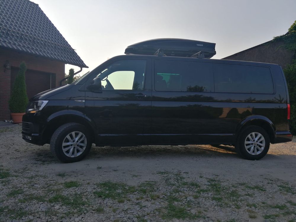 Wynajem busa osobowego VW MULTIVAN CARAVELLE LONG