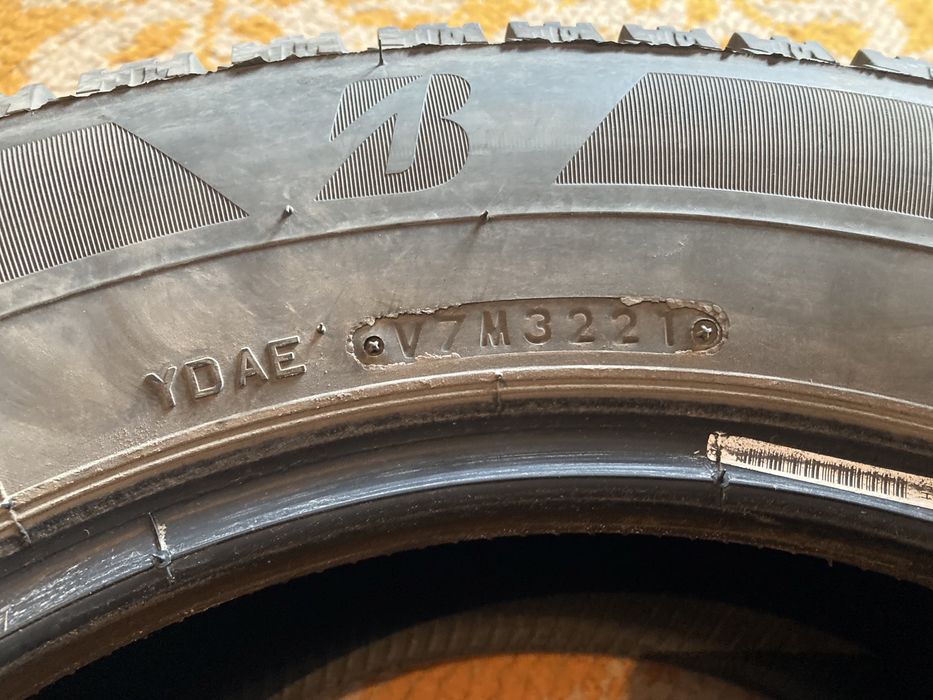 195/65/15 Bridgestone ice cruiser покрышки 4 шт
