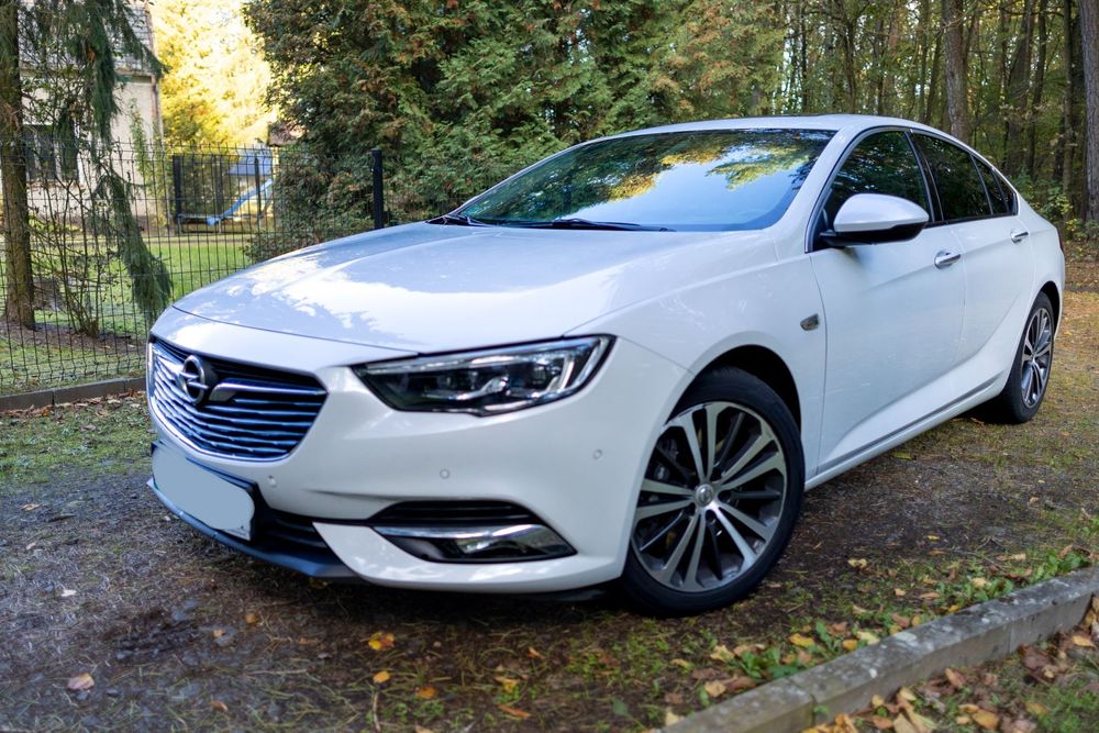Opel Insignia Sprzedam Opel Insignia Grand Sport 4x4 Automat – 260 KM – 2018 r.