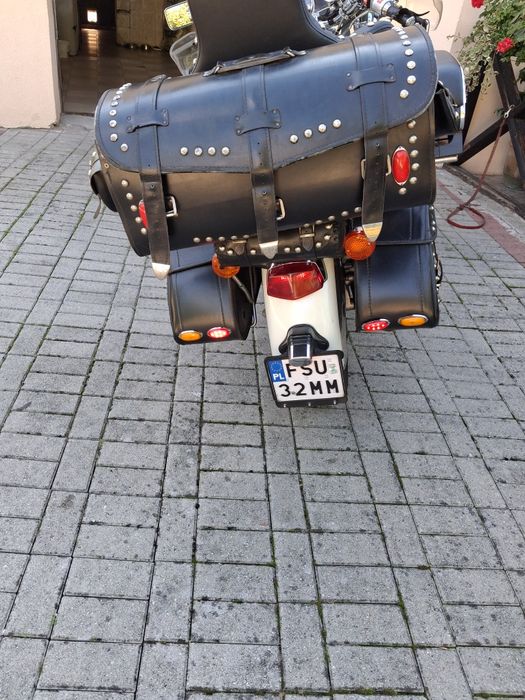 Sprzedam honda shadow1100 w pięknym stanie