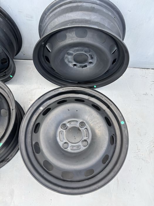 Komplet felg stalowych Ford Transit Toureno Courier 15”