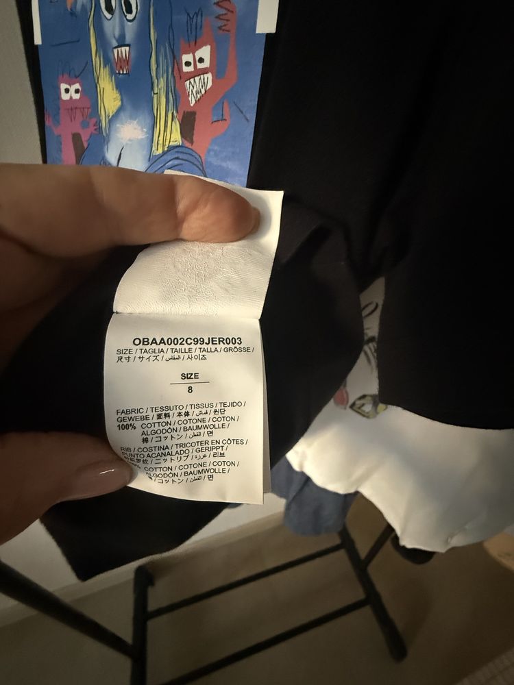 Продам футболку на девочку фирмы off white