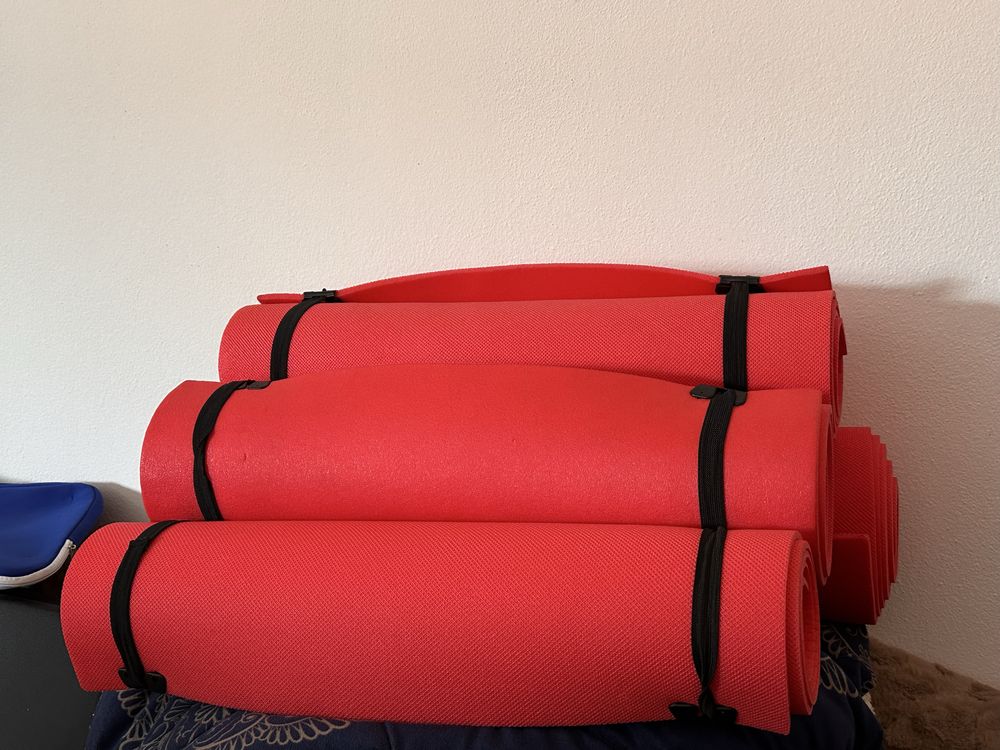 Tapete de yoga novo
