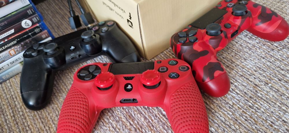 PlayStation 4 + okulary vr + zestaw gier