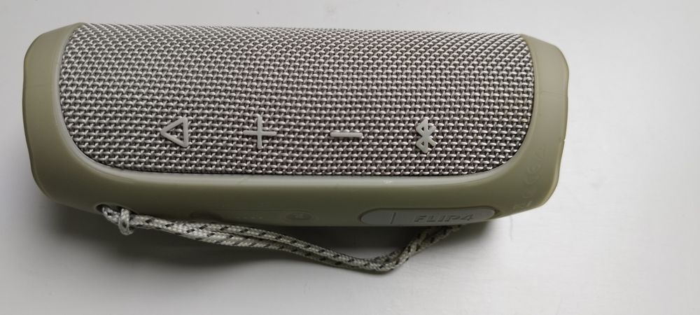 Блютуз колонка JBL