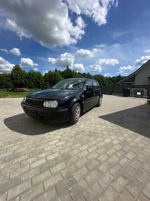 Volkswagen golf IV z 1999R.