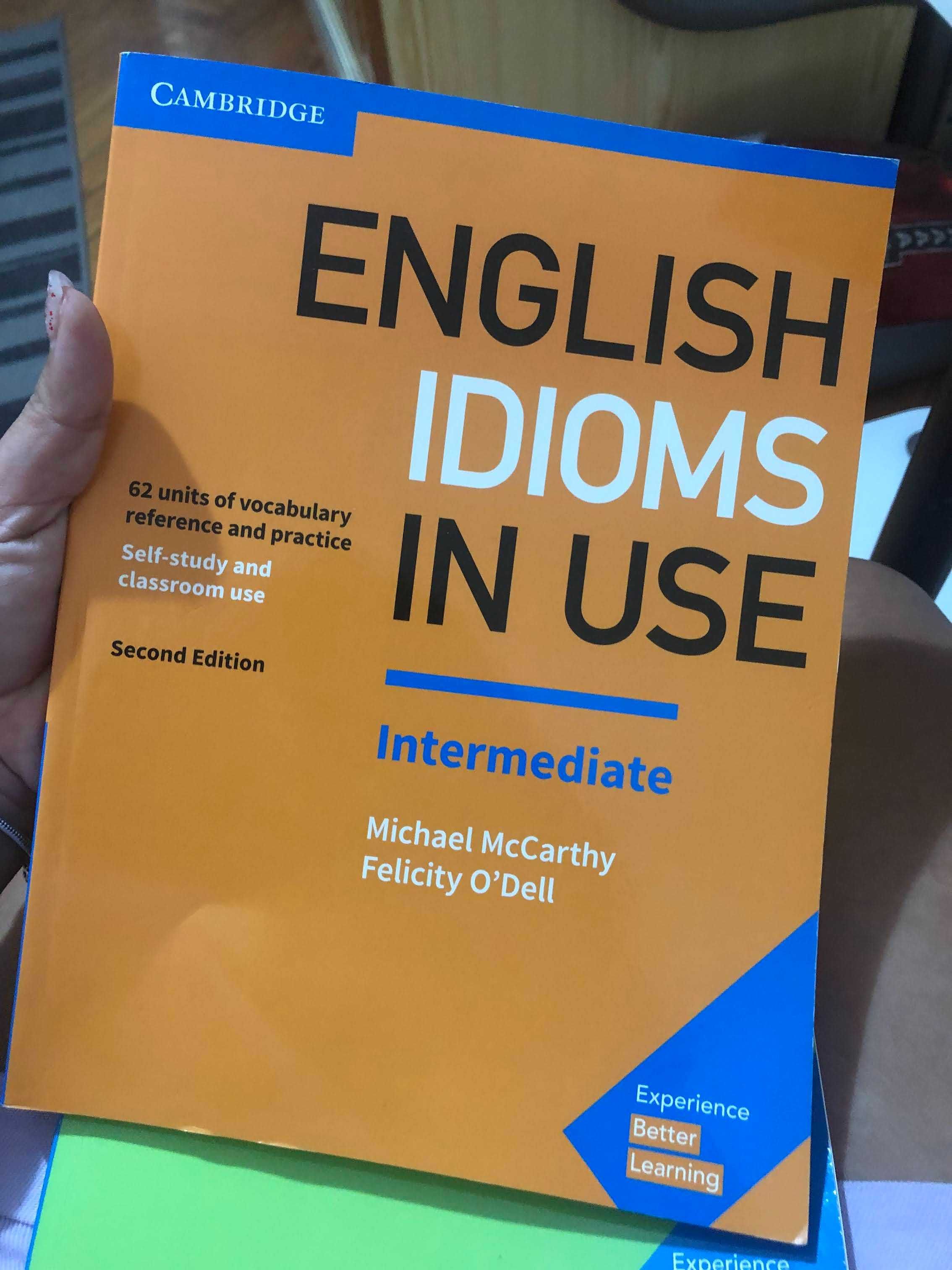 Cambridge - English Idioms in Use Intermediate.